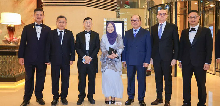 <b>长青出席中国马来西亚商会年度晚宴</b>